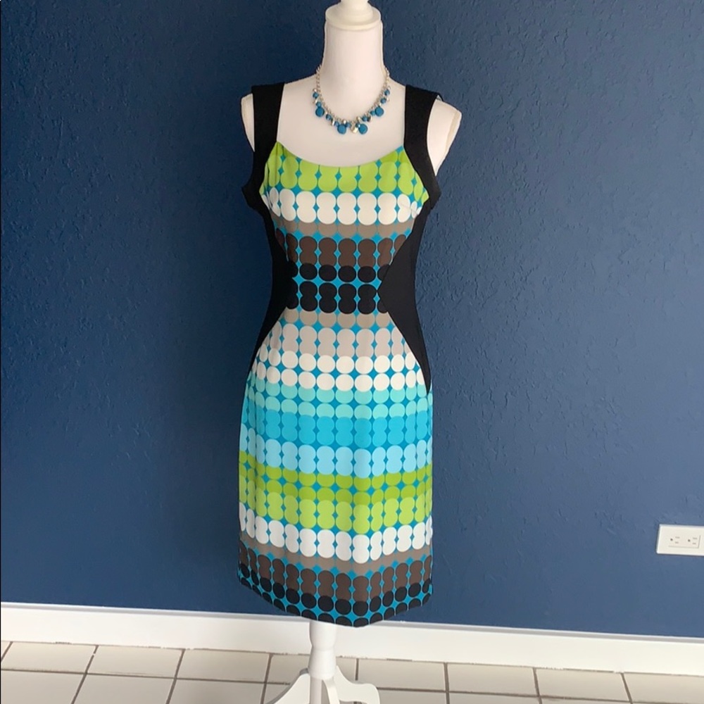 🚚 London Times Size 6 Gorgeous Dress!